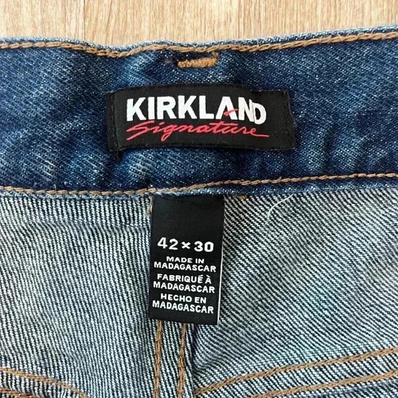 Mens Kirkland Signature Dark Wash Jeans - 42x30 - Picture 8 of 8